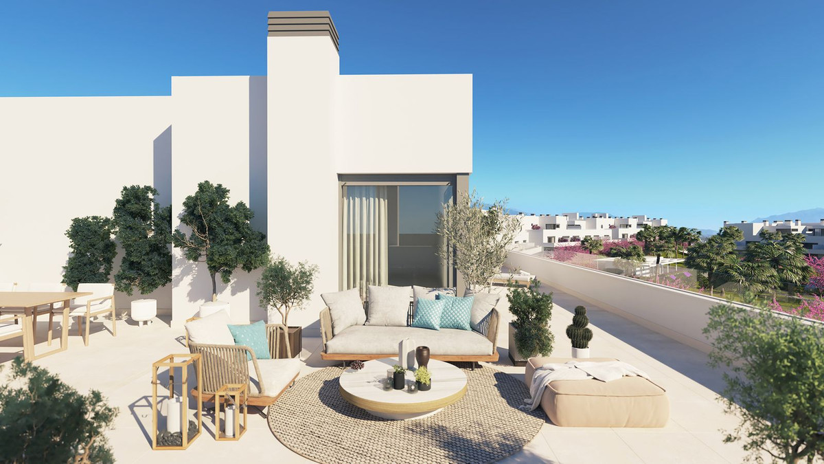 Nueva Milla de Oro, Estepona